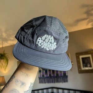 I'm Peaking Gray Women's Hat